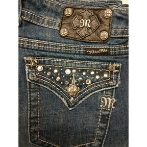 Miss Me Blue Jeans Signature Straight Leg Size 30 Style JP5141ST #542C